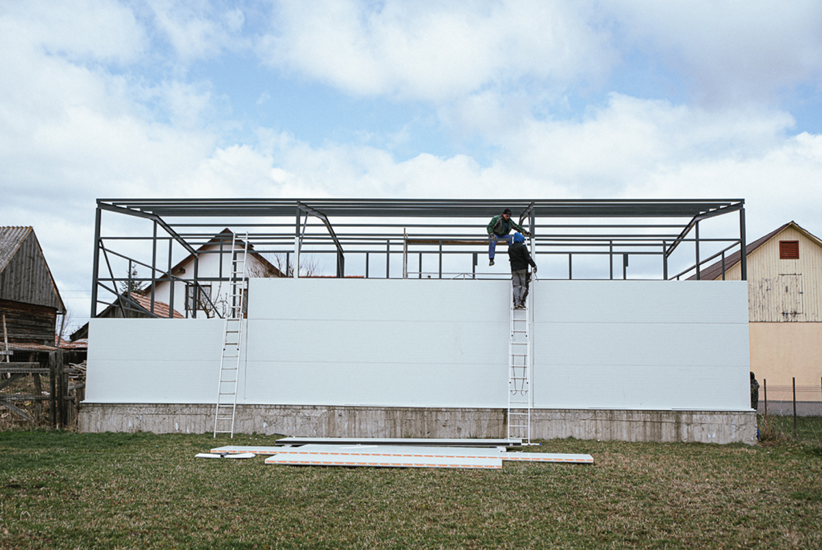 Construcție de hală metalică