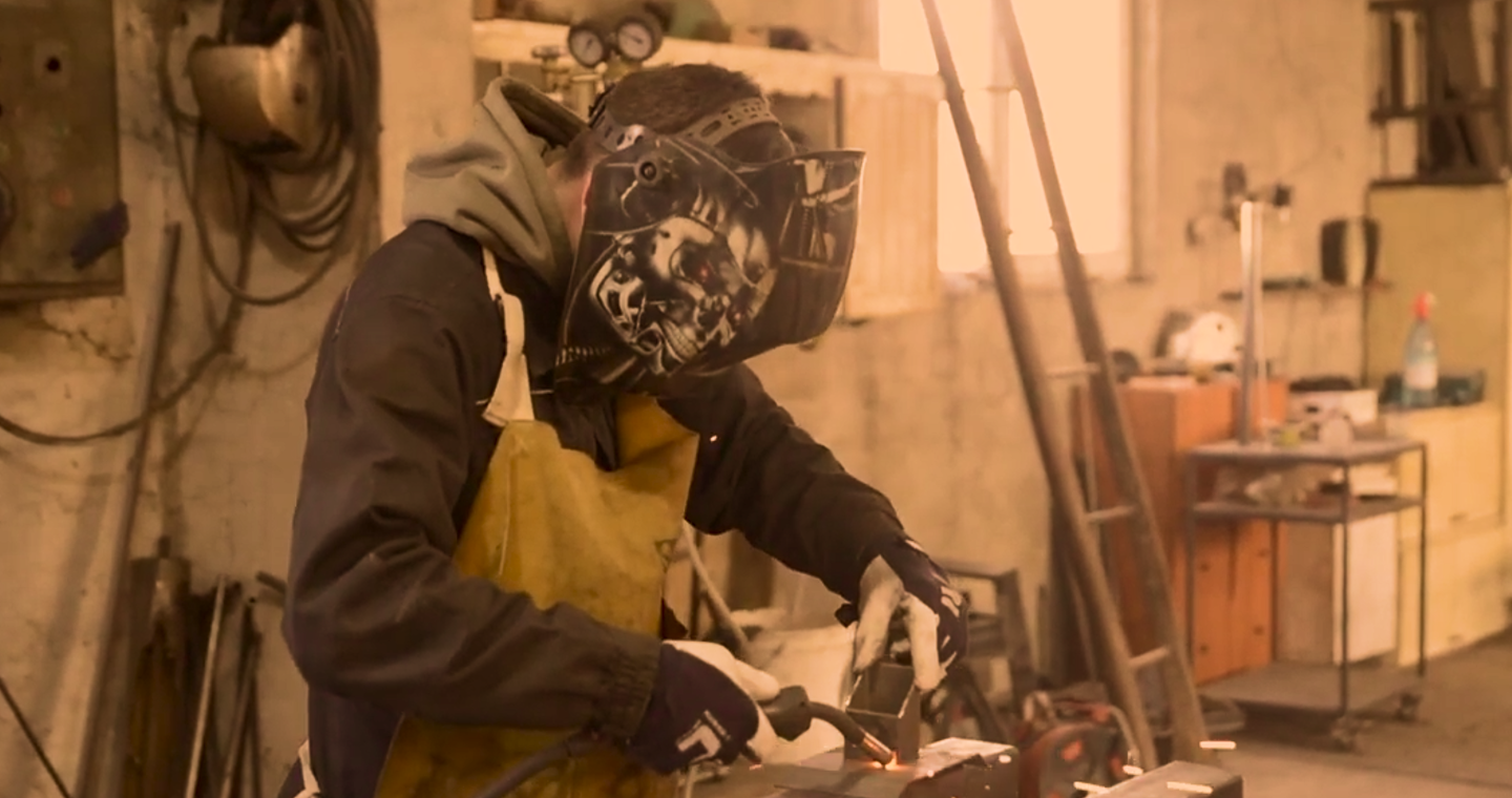 Lucrări de sudură în desfășurare