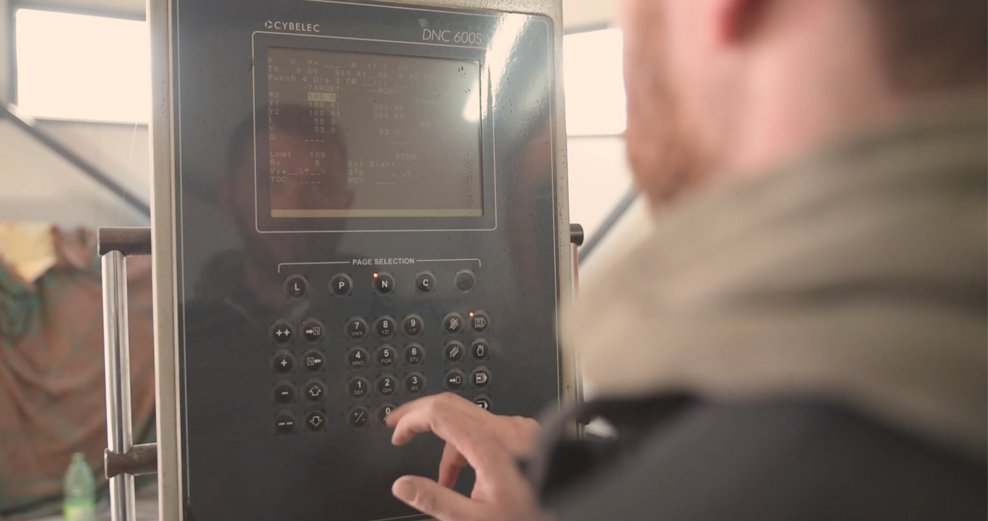 Mașini industriale utilizate în producție